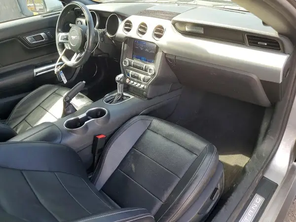 1FATP8UH4P5110575 2023 FORD MUSTANG - Image 8