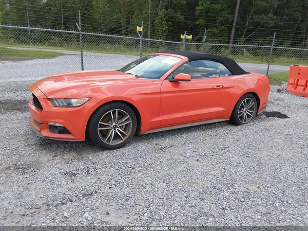 1FATP8UH5G5217151 2016 FORD MUSTANG - Image 2