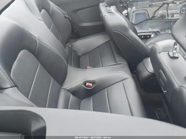 1FATP8UH5G5250733 2016 FORD MUSTANG - Image 8