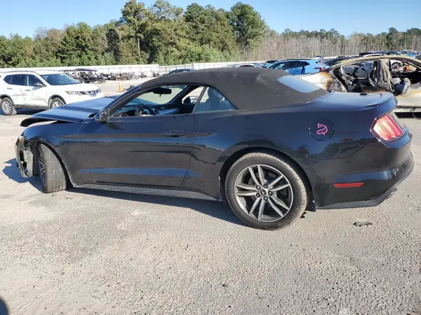 1FATP8UH5G5274711 2016 FORD MUSTANG - Image 2