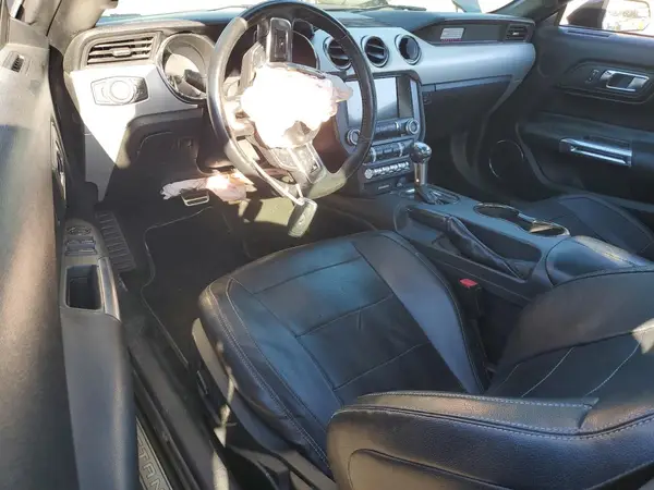 1FATP8UH5G5274711 2016 FORD MUSTANG - Image 8