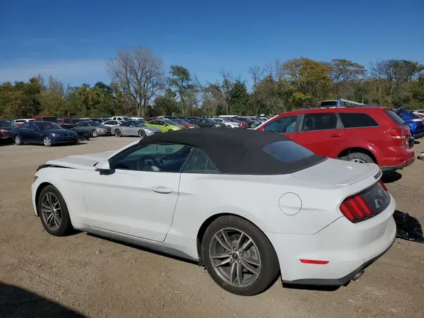 1FATP8UH5G5290973 2016 FORD MUSTANG - Image 2