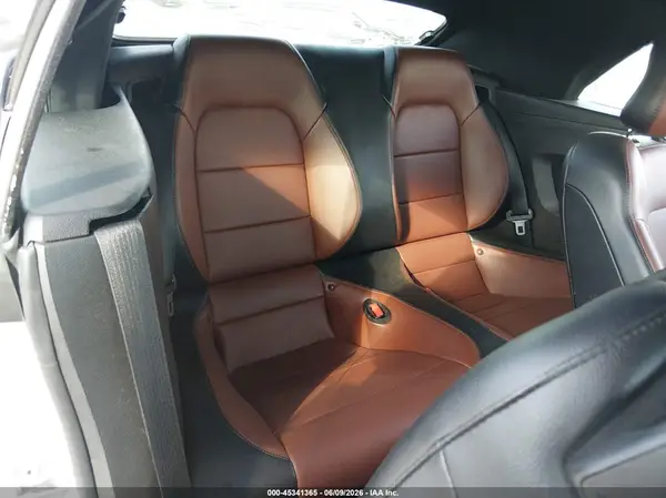 1FATP8UH5G5304841 2016 FORD MUSTANG - Image 8