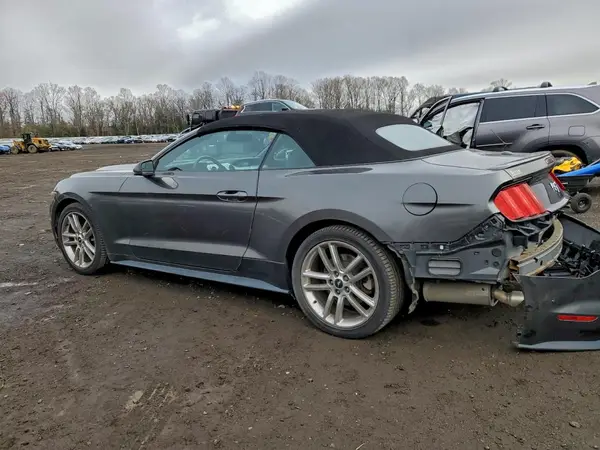 1FATP8UH5G5308856 2016 FORD MUSTANG - Image 2
