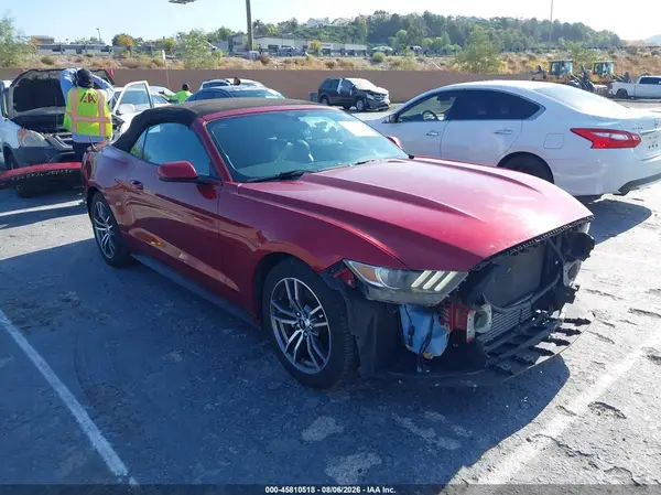 1FATP8UH5G5328220 2016 FORD MUSTANG - Image 1