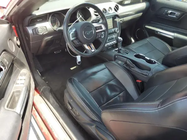 1FATP8UH5H5272507 2017 FORD MUSTANG - Image 8