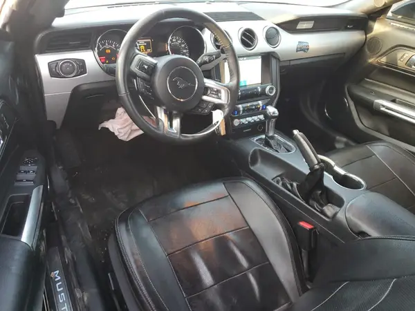 1FATP8UH5H5273110 2017 FORD MUSTANG - Image 8