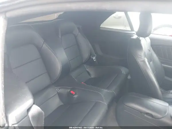1FATP8UH5H5293003 2017 FORD MUSTANG - Image 8