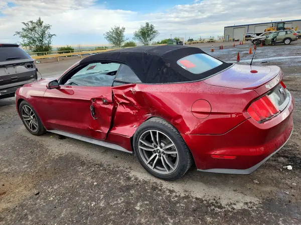 1FATP8UH5H5307949 2017 FORD MUSTANG - Image 2