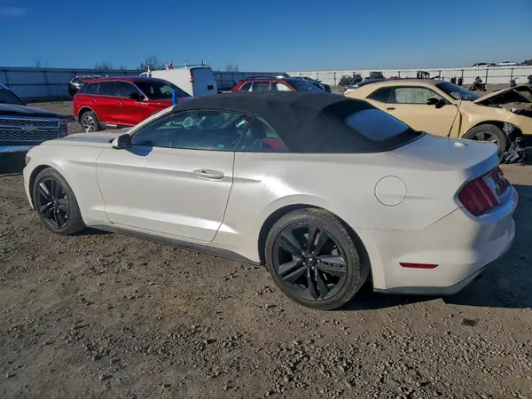 1FATP8UH5H5316408 2017 FORD MUSTANG - Image 2