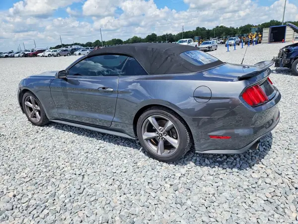 1FATP8UH5H5356925 2017 FORD MUSTANG - Image 2