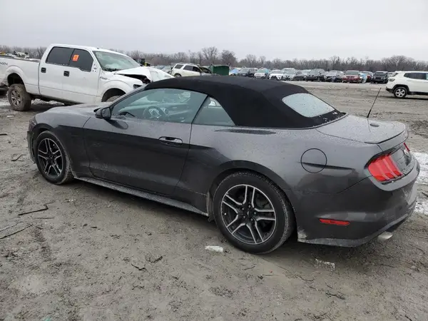 1FATP8UH5J5118031 2018 FORD MUSTANG - Image 2