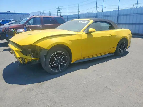 1FATP8UH5J5136433 2018 FORD MUSTANG