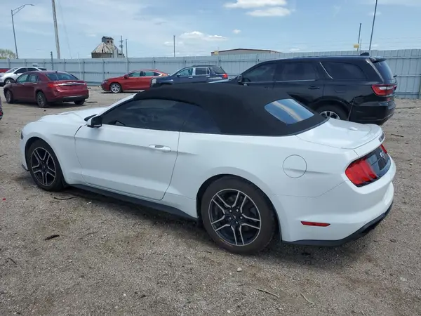1FATP8UH5K5179347 2019 FORD MUSTANG - Image 2