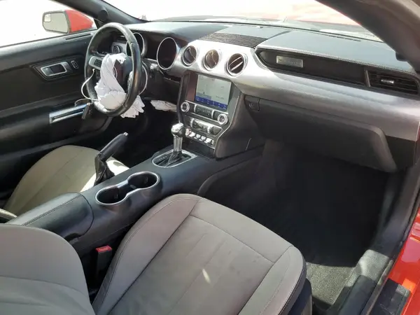 1FATP8UH5K5205218 2019 FORD MUSTANG - Image 8