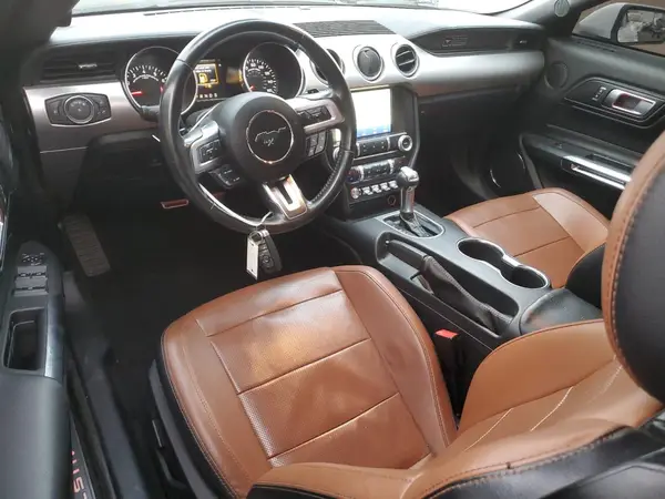 1FATP8UH5L5106075 2020 FORD MUSTANG - Image 8