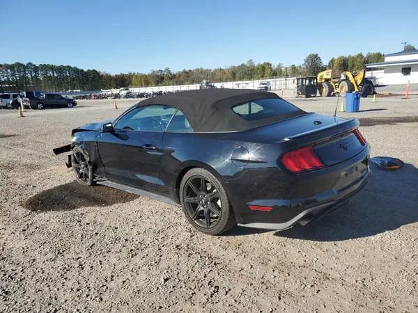 1FATP8UH5L5127654 2020 FORD MUSTANG - Image 2