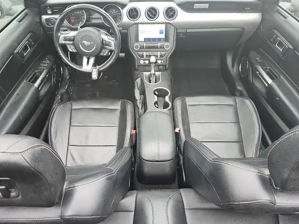 1FATP8UH5M5102318 2021 FORD MUSTANG - Image 8