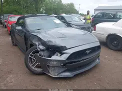 1FATP8UH5M5122133 2021 FORD MUSTANG