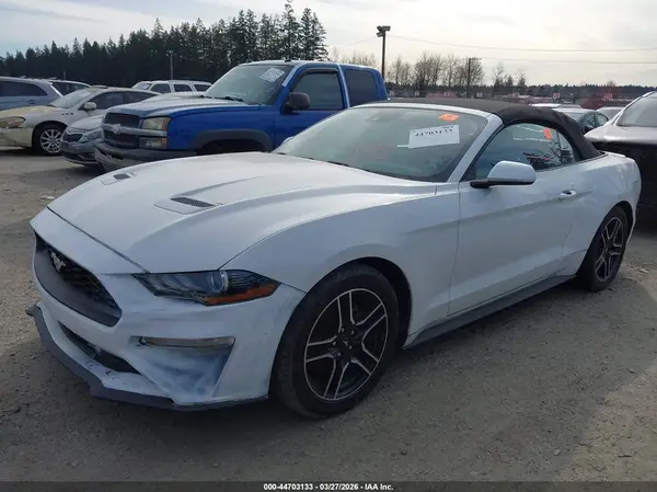 1FATP8UH5N5107150 2022 FORD MUSTANG - Image 2
