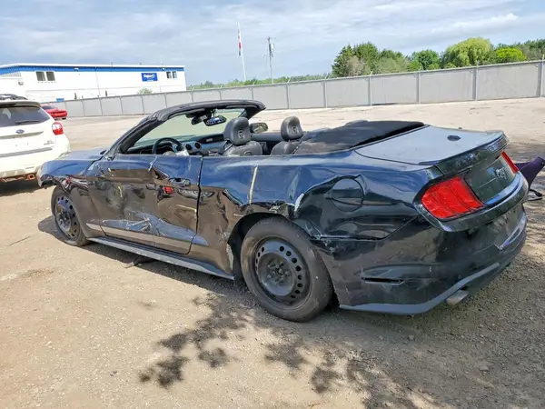 1FATP8UH5N5114146 2022 FORD MUSTANG - Image 2