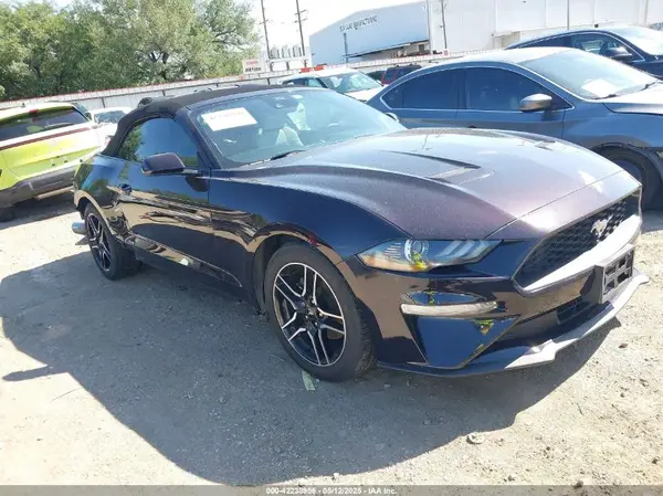 1FATP8UH5N5133246 2022 FORD MUSTANG - Image 1