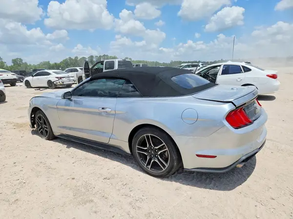 1FATP8UH5P5104686 2023 FORD MUSTANG - Image 2
