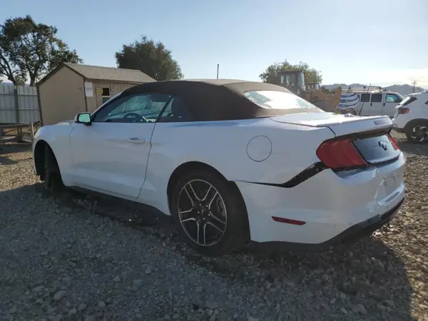 1FATP8UH5P5110553 2023 FORD MUSTANG - Image 2