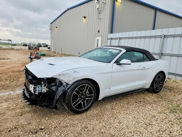 1FATP8UH5P5110858 2023 FORD MUSTANG - Image 1