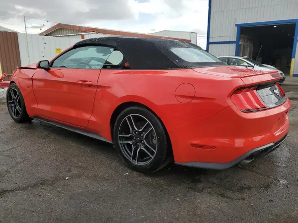 1FATP8UH5P5110990 2023 FORD MUSTANG - Image 2