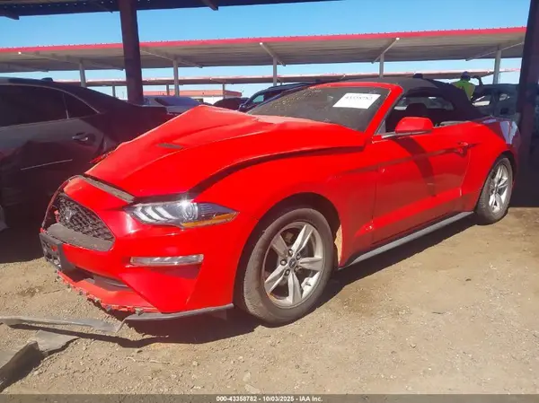 1FATP8UH5P5111329 2023 FORD MUSTANG - Image 2