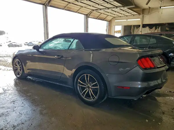 1FATP8UH6G5210127 2016 FORD MUSTANG - Image 2