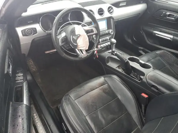 1FATP8UH6G5216381 2016 FORD MUSTANG - Image 8