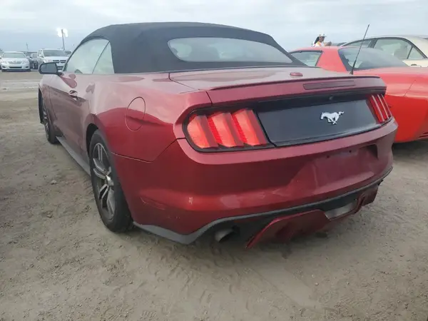 1FATP8UH6G5217272 2016 FORD MUSTANG - Image 2