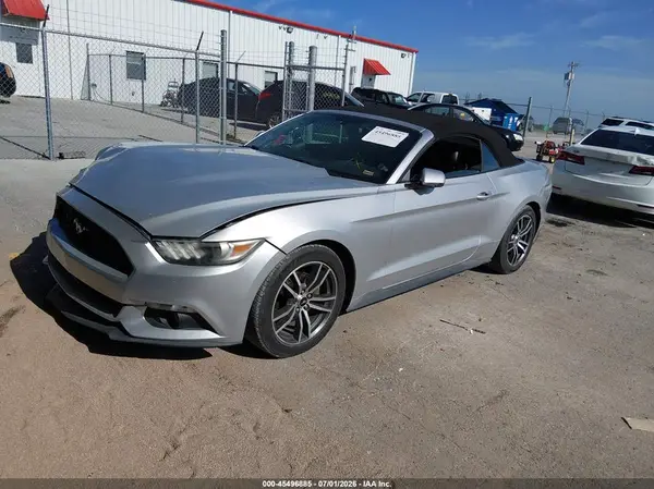 1FATP8UH6G5226649 2016 FORD MUSTANG - Image 2