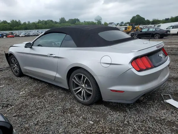 1FATP8UH6G5231835 2016 FORD MUSTANG - Image 2