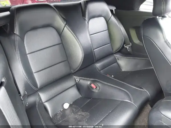 1FATP8UH6G5247405 2016 FORD MUSTANG - Image 8