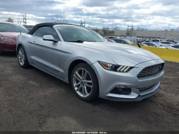 1FATP8UH6G5255522 2016 FORD MUSTANG - Image 1