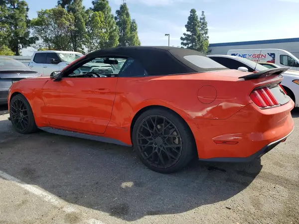 1FATP8UH6G5274491 2016 FORD MUSTANG - Image 2