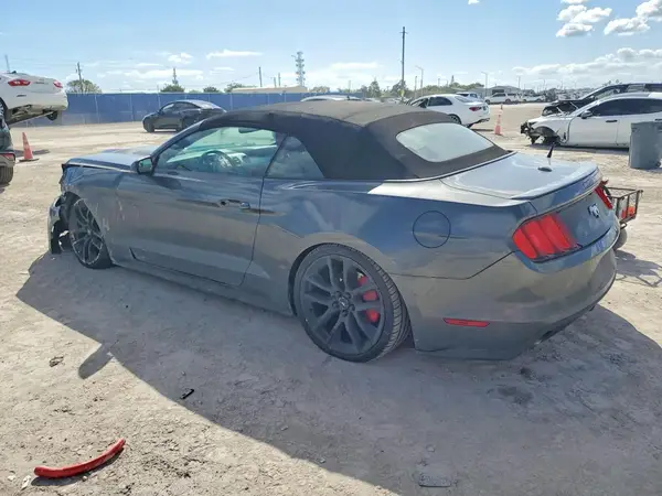 1FATP8UH6G5321602 2016 FORD MUSTANG - Image 2