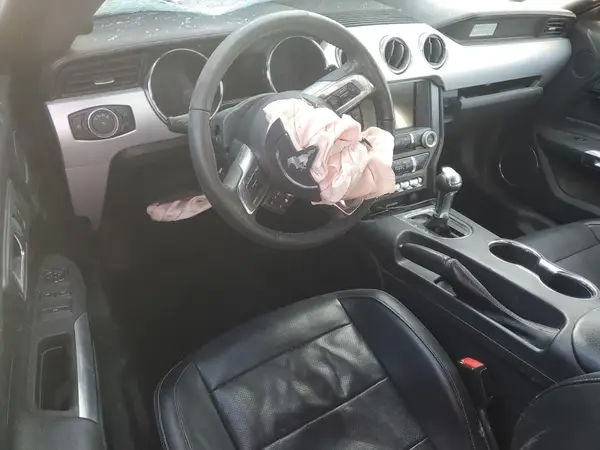1FATP8UH6H5220416 2017 FORD MUSTANG - Image 8