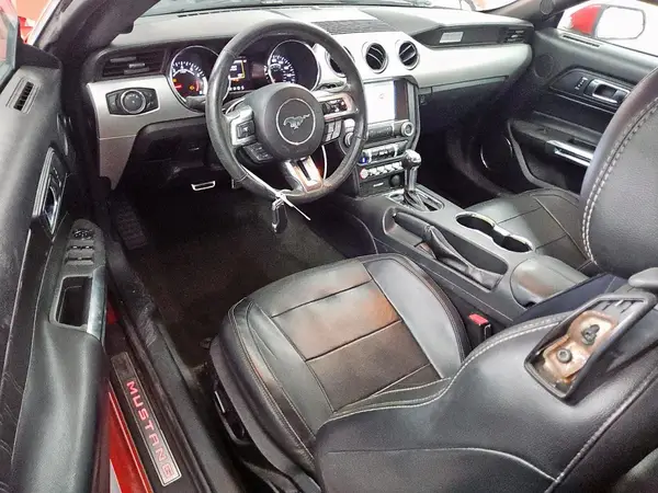 1FATP8UH6H5231240 2017 FORD MUSTANG - Image 8
