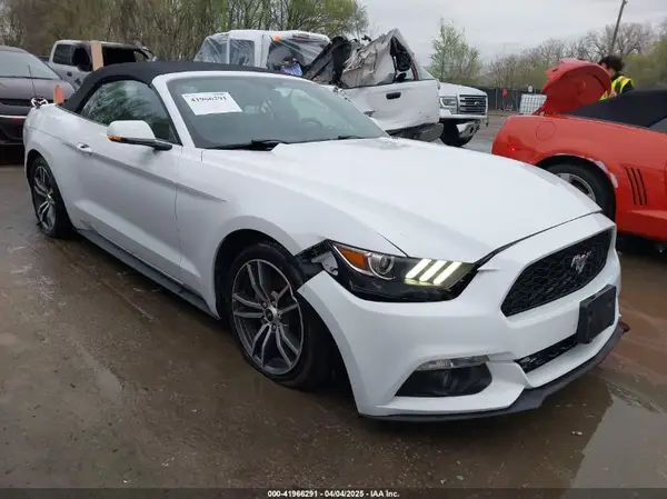 1FATP8UH6H5278512 2017 FORD MUSTANG - Image 1