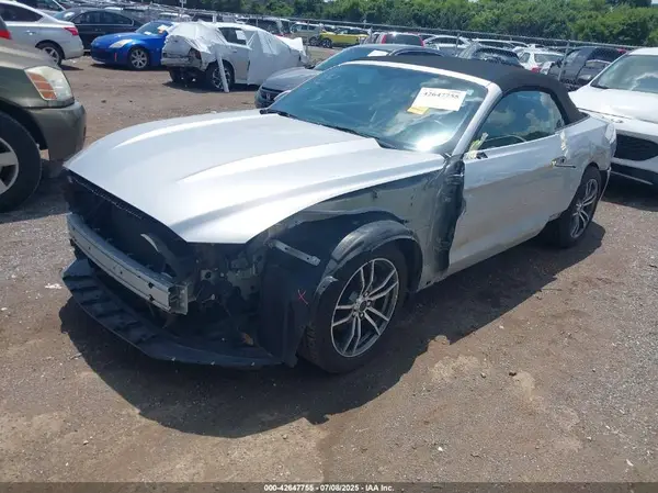 1FATP8UH6H5279739 2017 FORD MUSTANG - Image 2