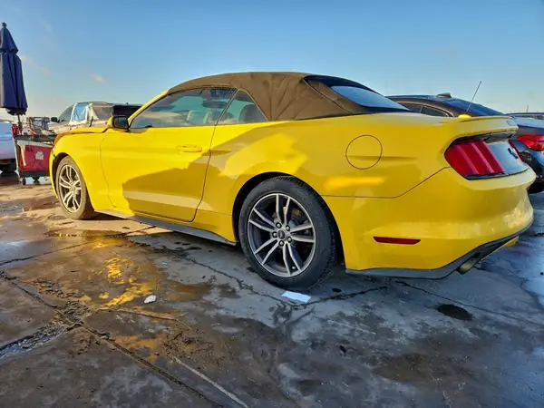 1FATP8UH6H5282592 2017 FORD MUSTANG - Image 2