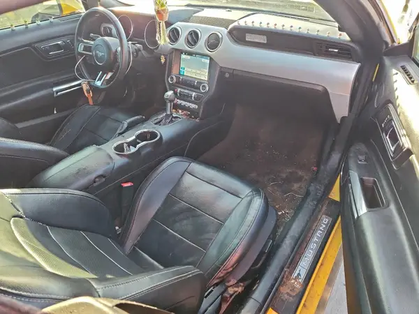 1FATP8UH6H5282592 2017 FORD MUSTANG - Image 8