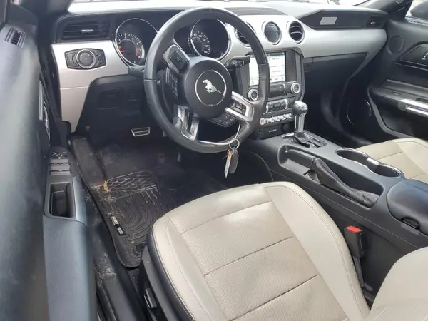 1FATP8UH6H5310830 2017 FORD MUSTANG - Image 8