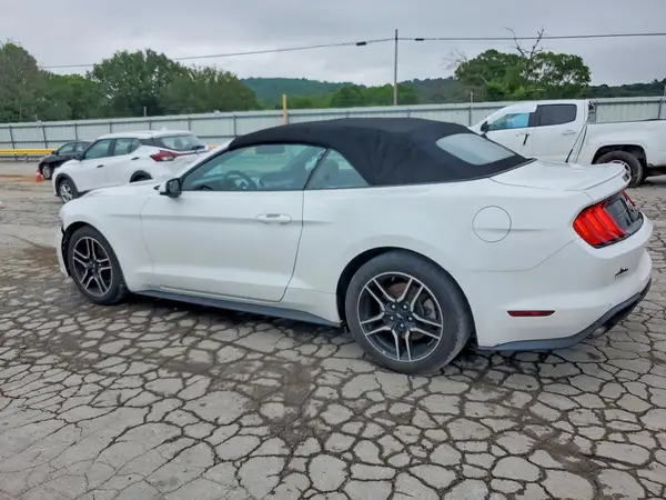 1FATP8UH6J5111766 2018 FORD MUSTANG - Image 2