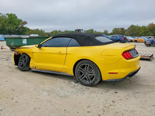 1FATP8UH6J5143648 2018 FORD MUSTANG - Image 2