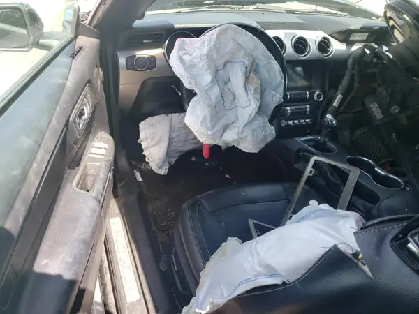 1FATP8UH6J5177489 2018 FORD MUSTANG - Image 8